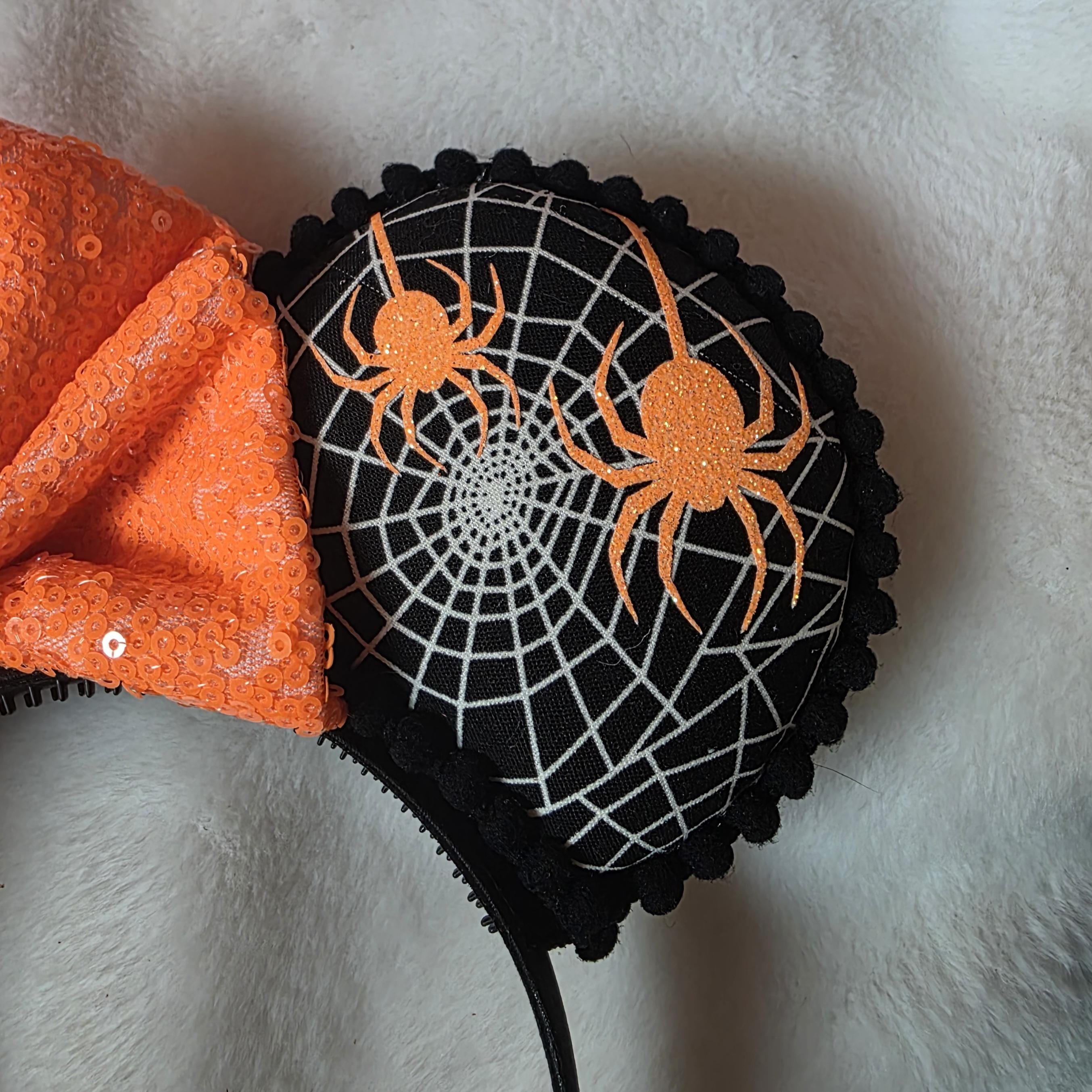 Glowing Spider Ears