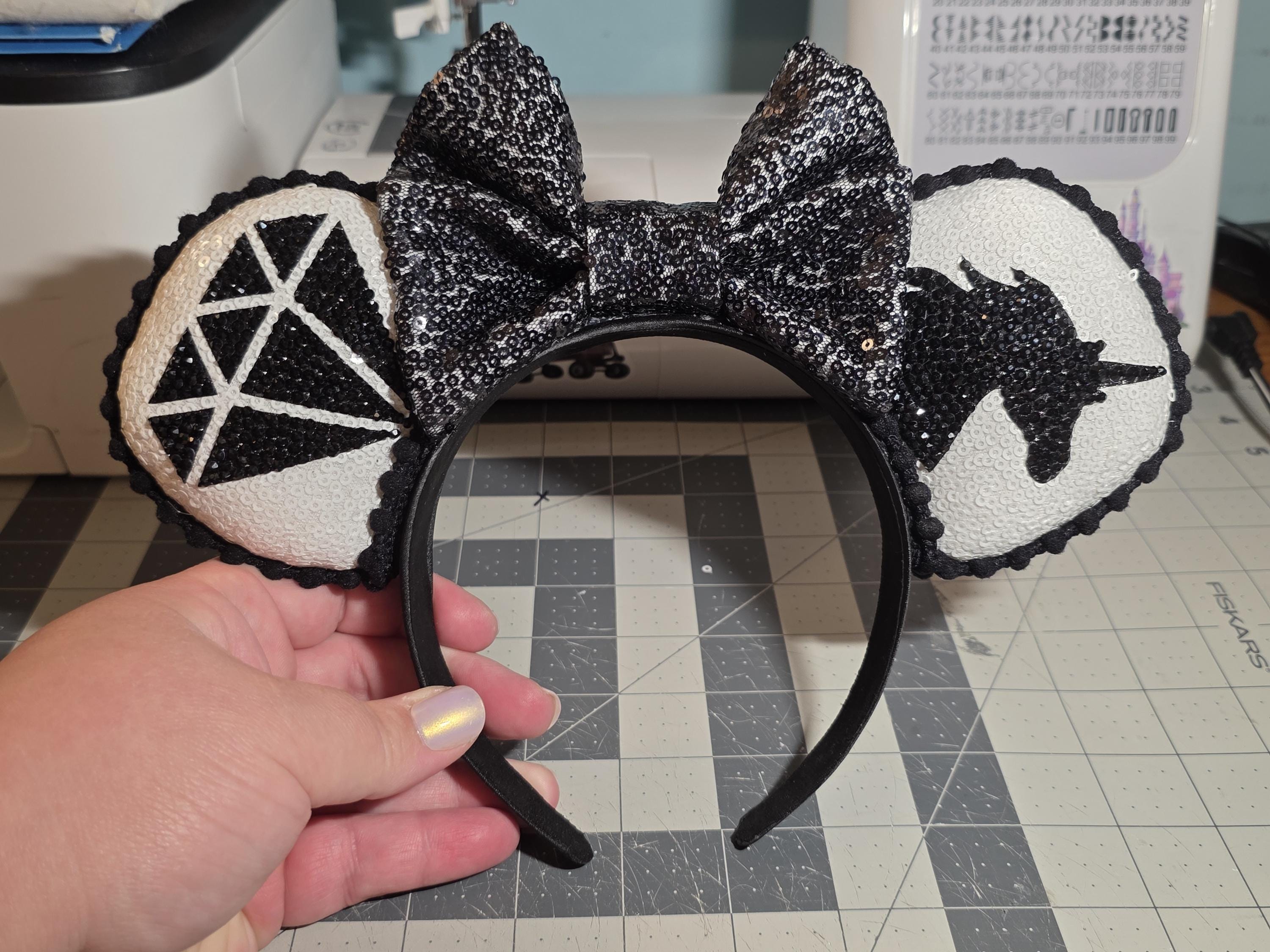 Custom Ear Listing