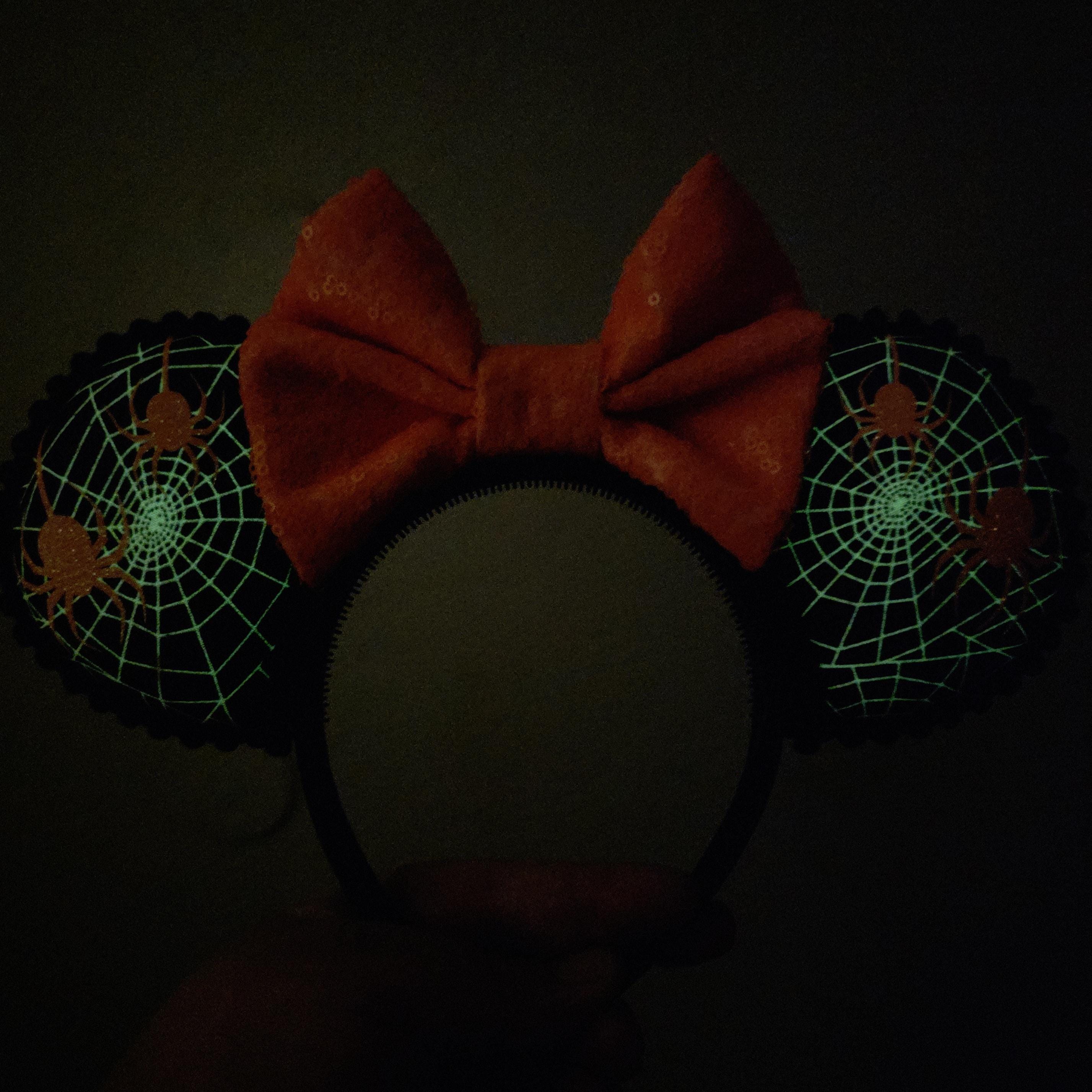 Glowing Spider Ears