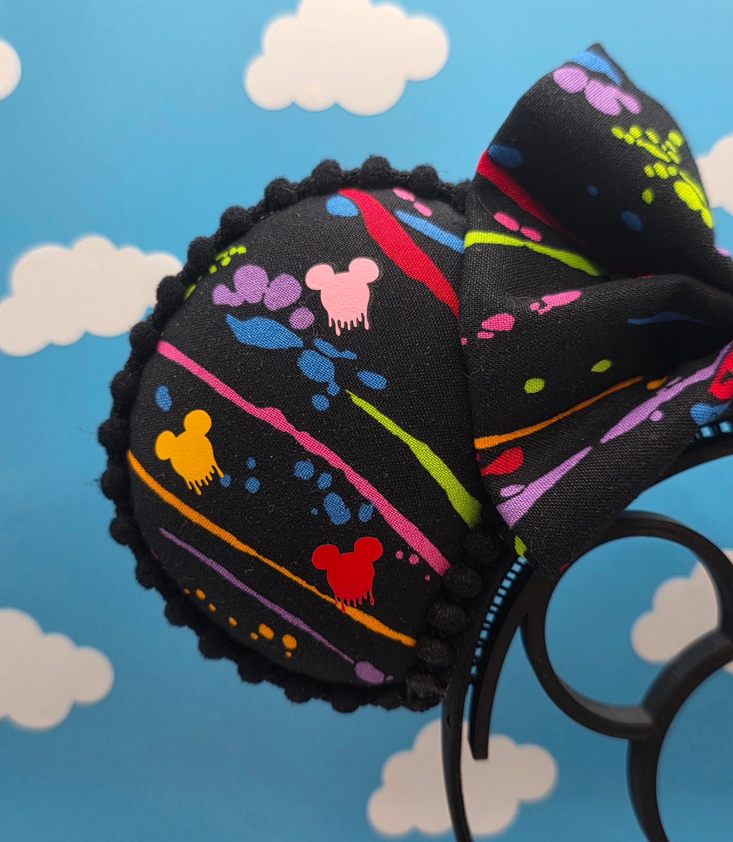 Paint The Magic Mouse Ears